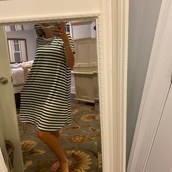 soft tshirt dress - Picture 2 of 3